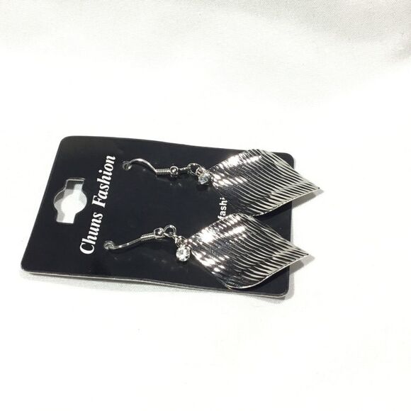 Ride The Wave Dangle Earrings (UC3) - Picture 2 of 6